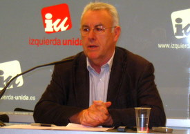 20100804173544-cayo-lara-rueda-prensa-0.jpg